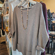 Load image into Gallery viewer, Pocket front knit