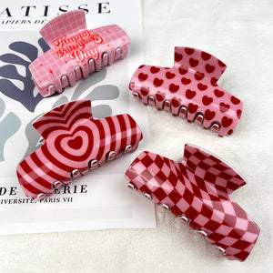 Love plaid hair claw clip