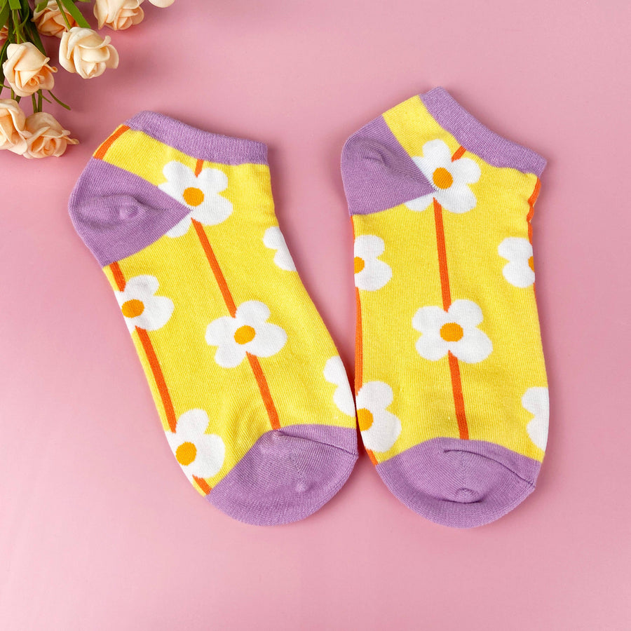 Socks with flowers