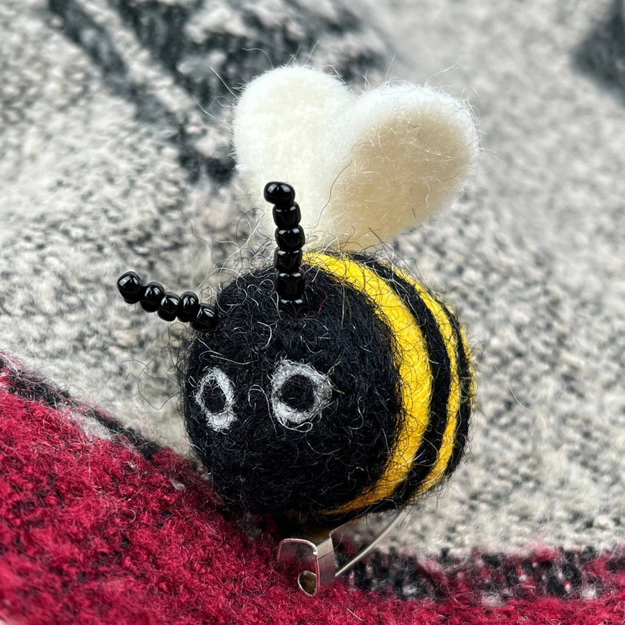 Handmade bee coin purse