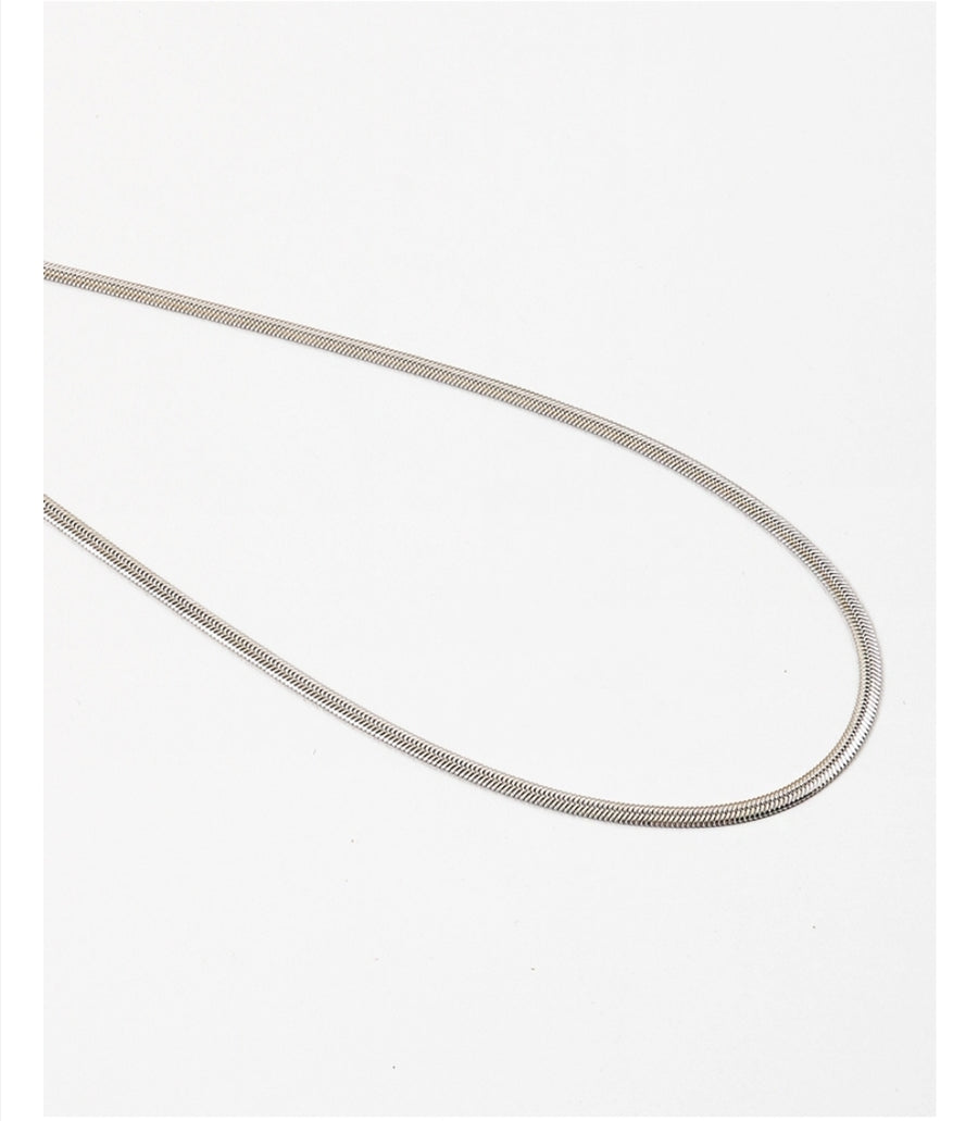 Snake chain necklace