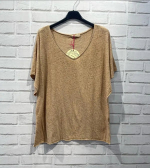 Quinn Basic Tee