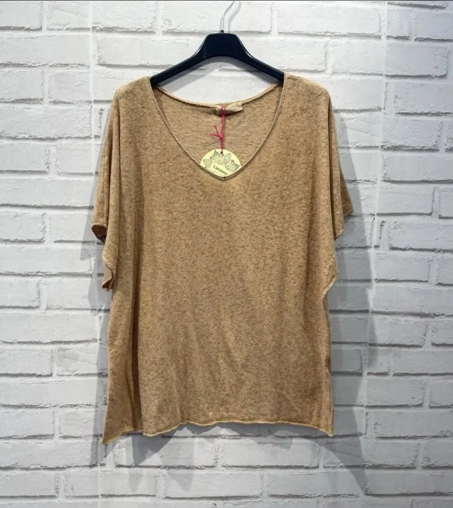 Quinn Basic Tee