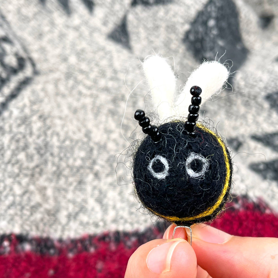 Handmade bee coin purse