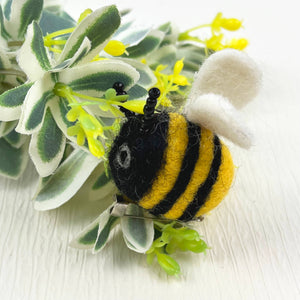 Handmade bee coin purse